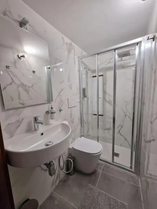 Casa Wanda, Apartment In Genova 0*, Genoa
