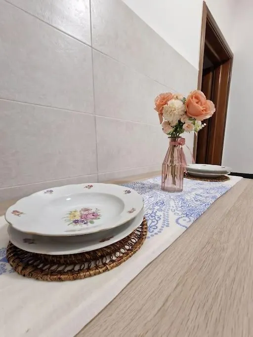 Casa Wanda, Apartment In Genova