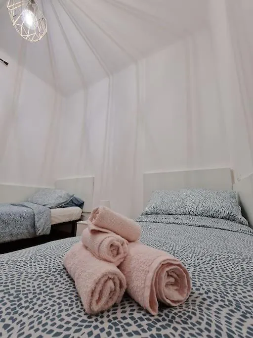 Casa Wanda, Apartment In Genova