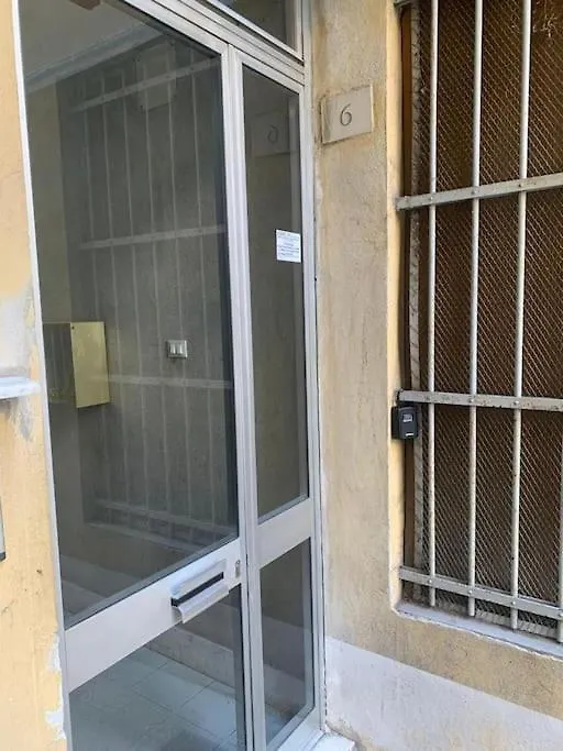 Casa Wanda, Apartment In Genova Italy